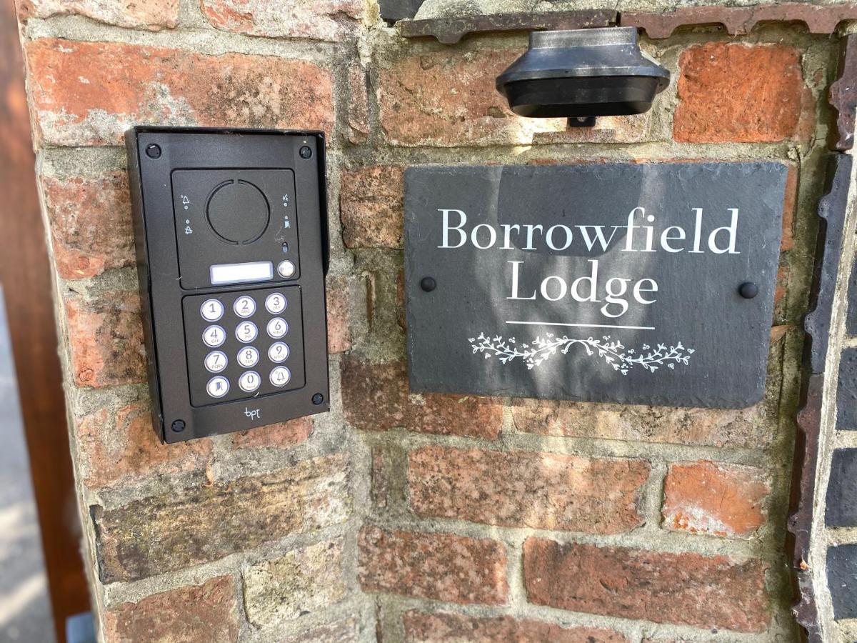 Borrowfield Lodge Derby Exteriör bild